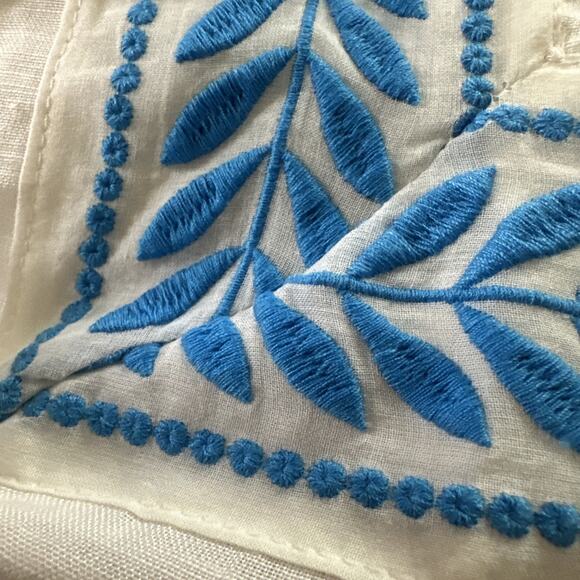 ANN TAYLOR Kimono Womens One Size White Blue Embroidered Shawl Bohemian - Picture 10 of 10